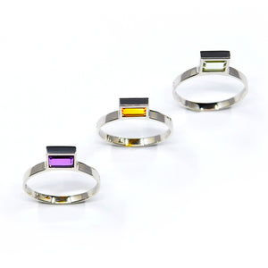 COLORE PURPLE RING, amethyst in 18 K white gold